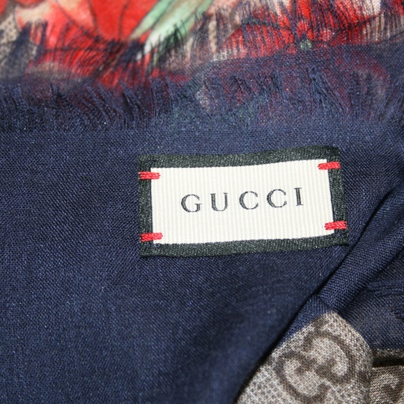 Gucci GG Monogram Spring Flower Bouquet Shawl Scarf - Picture 8 of 8
